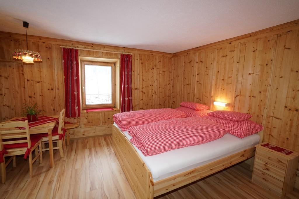 Апартаменты Haus Ruetzbach Нойштифт-им-Штубайталь Номер фото
