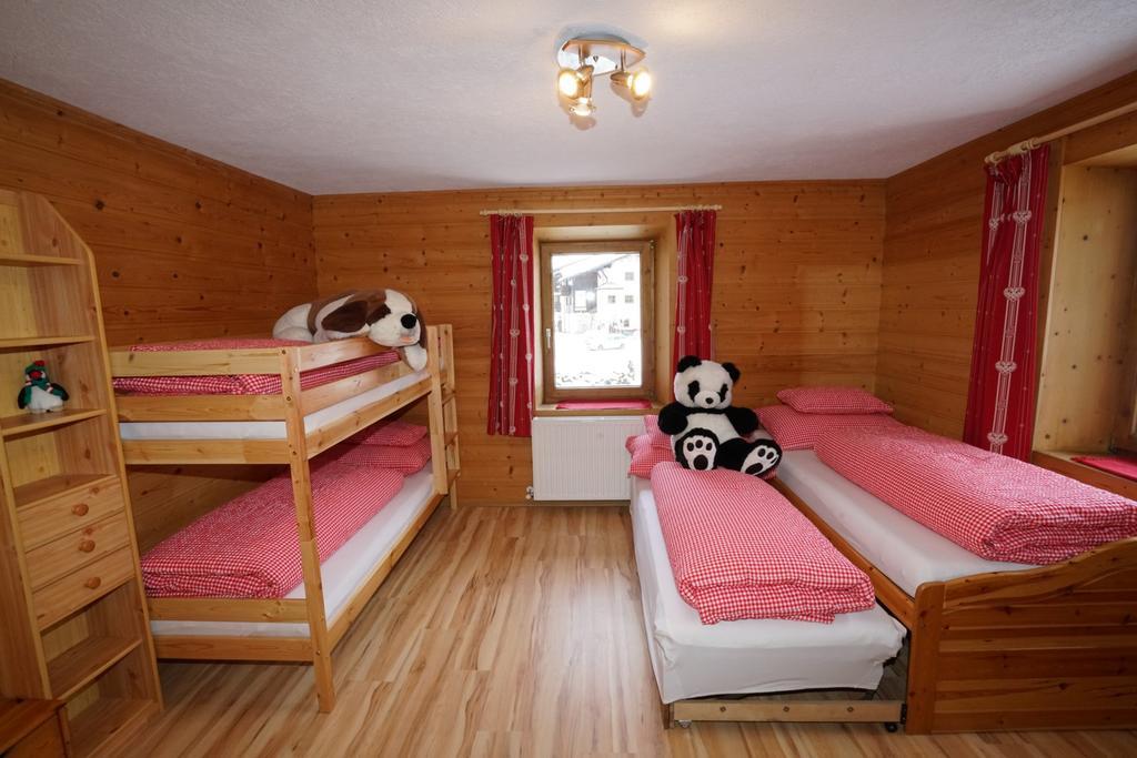Апартаменты Haus Ruetzbach Нойштифт-им-Штубайталь Экстерьер фото
